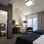 Western Mariacki Hotel 3*