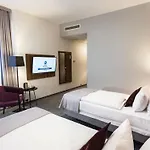 Hotel Western Mariacki 3*