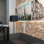 Western Mariacki Hotel 3*