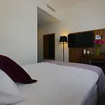 Hotel Western Mariacki 3*