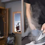 Western Mariacki Hotel