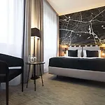 Hotel Western Mariacki 3*