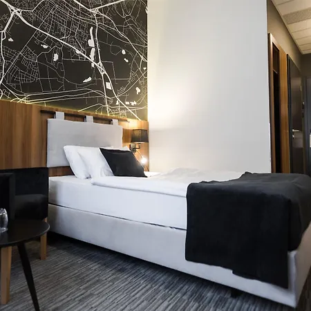 Western Mariacki 3* Katowice