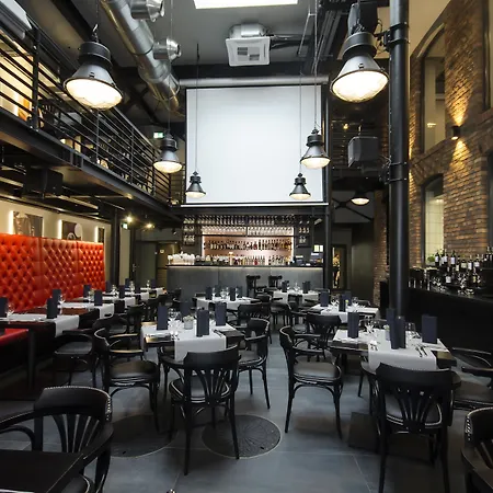 Western Mariacki Hotel 3*