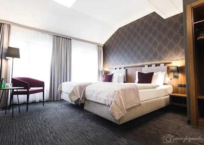 Western Mariacki 3* קטוביץ