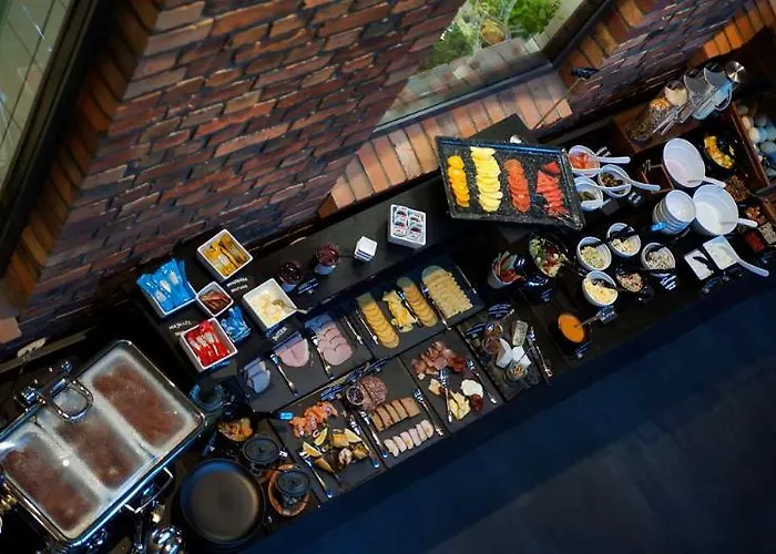 Western Mariacki 3* קטוביץ